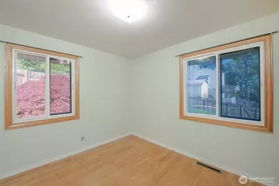 2022 S 108th Street, Seattle, WA 98168 - Photo 12