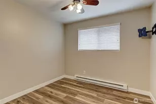 1024 NW Anchor Dr, Oak Harbor, WA 98277 - Photo 14