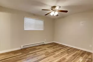 1024 NW Anchor Dr, Oak Harbor, WA 98277 - Photo 12