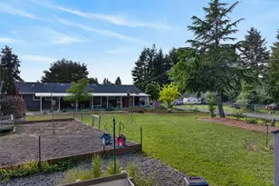 1016 NE Rhoades St, Winlock, WA 98596 - Photo 34