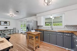 1016 NE Rhoades St, Winlock, WA 98596 - Photo 12