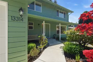 13314 78th Pl NE, Kirkland, WA 98034 - Photo 2