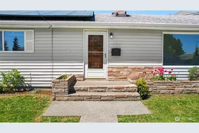 1074 Walnut Street, Bremerton, WA 98310 - Photo 2