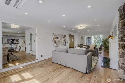 16066 Inglewood Road NE, Kenmore, WA 98028 - Photo 12
