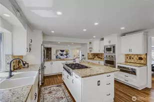 16066 Inglewood Rd NE, Kenmore, WA 98028 - Photo 18