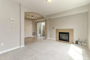10426 17th Ave SW, Seattle, WA 98146 - Photo 8