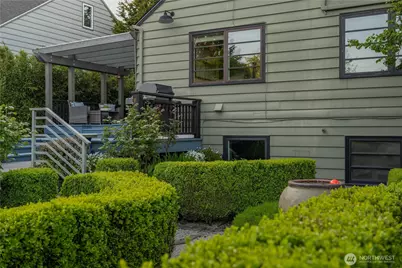 1311 N 78th Street, Seattle, WA 98103 - Photo 38