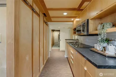 1311 N 78th Street, Seattle, WA 98103 - Photo 32