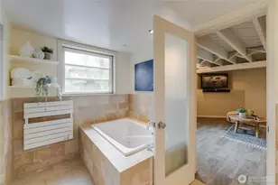 1311 N 78th St, Seattle, WA 98103 - Photo 28