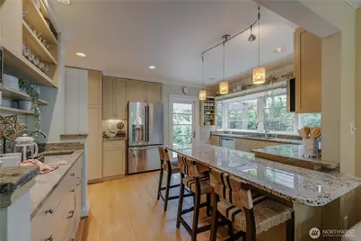 1311 N 78th Street, Seattle, WA 98103 - Photo 10