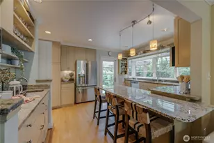 1311 N 78th St, Seattle, WA 98103 - Photo 10