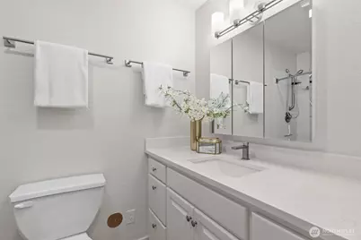 428 Harborview Drive SE, Bainbridge Island, WA 98110 - Photo 32