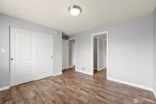 10010 Golden Given Rd E, Tacoma, WA 98445 - Photo 12
