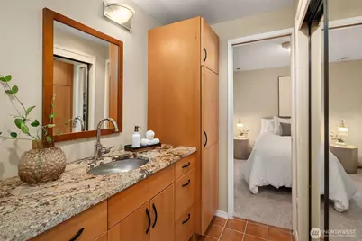 7931 E Mercer Way, Mercer Island, WA 98040 - Photo 24