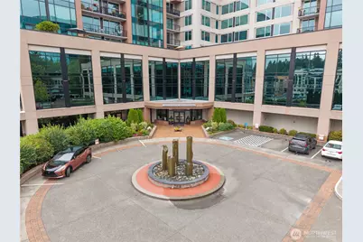 177 107th Avenue NE #1204, Bellevue, WA 98004 - Photo 14