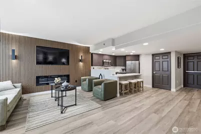 177 107th Avenue NE #1204, Bellevue, WA 98004 - Photo 16