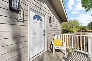 1411 26th Ave, Seattle, WA 98122 - Photo 4