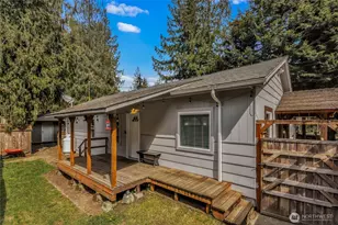 140 Skyline Dr, Port Angeles, WA 98362 - Photo 2