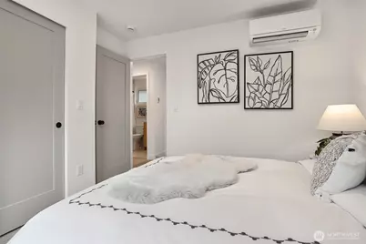 6505 19th Avenue NW, Seattle, WA 98117 - Photo 22