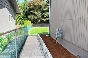 2420 SW 326th St, Federal Way, WA 98023 - Photo 34