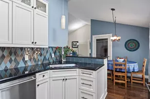 2331 Fir St, Bellingham, WA 98229 - Photo 10