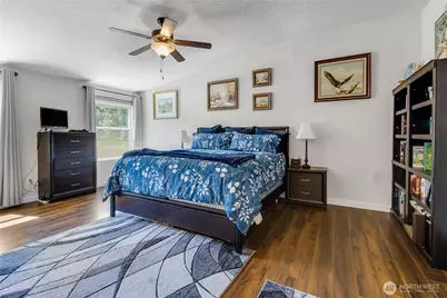 14323 Herbert Lane SE, Yelm, WA 98597 - Photo 16