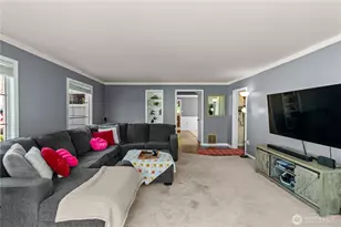 522 W 6th St, Aberdeen, WA 98520 - Photo 6