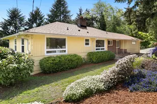 1429 SW 170th St, Normandy Park, WA 98166 - Photo 2