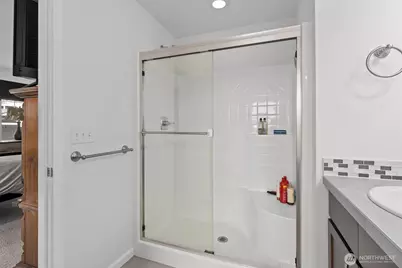 22328 88th Way S #E101, Kent, WA 98031 - Photo 16