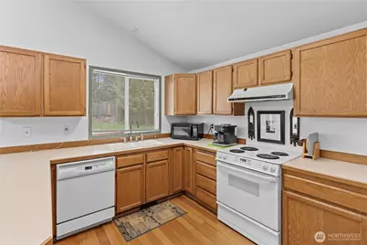 20415 120th St Ct E, Bonney Lake, WA 98391 - Photo 8