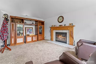 20415 120th St Ct E, Bonney Lake, WA 98391 - Photo 4