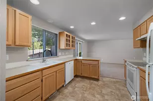 3608 Bittersweet St SE, Olympia, WA 98501 - Photo 6