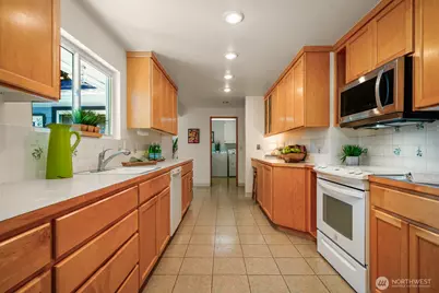 8408 191st Street SW, Edmonds, WA 98026 - Photo 12