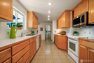 8408 191st St SW, Edmonds, WA 98026 - Photo 12