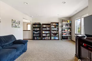 2837 SW Fairway Point Dr, Oak Harbor, WA 98277 - Photo 28