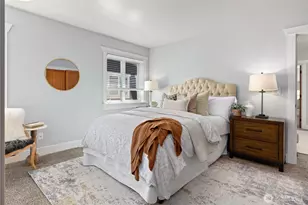 9039 North Town Dr NE, Bainbridge Island, WA 98110 - Photo 20