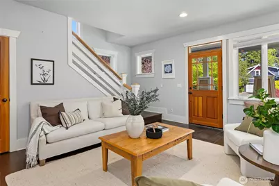 9039 North Town Drive NE, Bainbridge Island, WA 98110 - Photo 18
