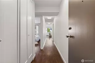308 E Republican St, Seattle, WA 98102 - Photo 16