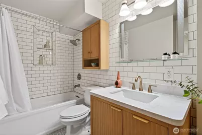 308 E Republican Street #705, Seattle, WA 98102 - Photo 14