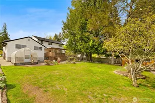 18615 81st Ave W, Edmonds, WA 98026 - Photo 30