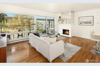 2524 Boyer Avenue E #446, Seattle, WA 98102 - Photo 12