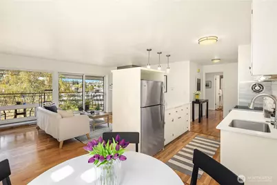 2524 Boyer Avenue E #446, Seattle, WA 98102 - Photo 10