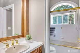 22410 McMurray Shore Dr, Mount Vernon, WA 98274 - Photo 20