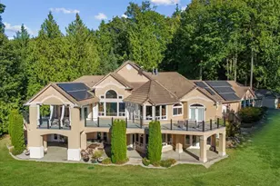 22410 McMurray Shore Dr, Mount Vernon, WA 98274 - Photo 2
