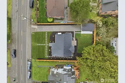 8711 28th Avenue NW, Seattle, WA 98117 - Photo 32