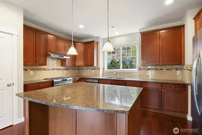 10248 242nd Avenue NE, Redmond, WA 98053 - Photo 12