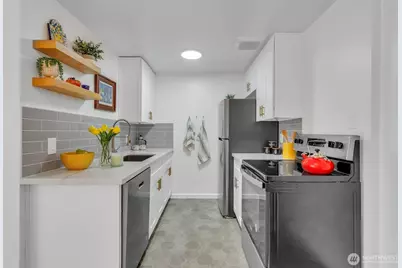 919 2nd Avenue W #505, Seattle, WA 98119 - Photo 6