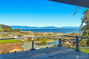 2198 Aurora Ct, Oak Harbor, WA 98277 - Photo 16