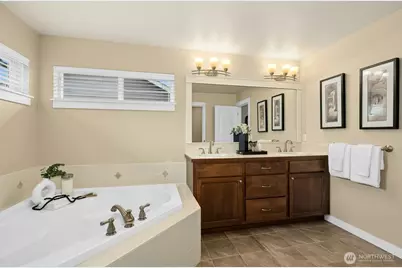24237 229th Avenue SE, Maple Valley, WA 98038 - Photo 22