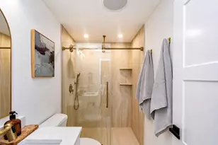 7210 Seward Park Ave S, Seattle, WA 98118 - Photo 14